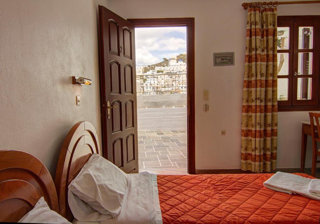 Hotel Lofos - The Hill Ios Zewnętrze zdjęcie